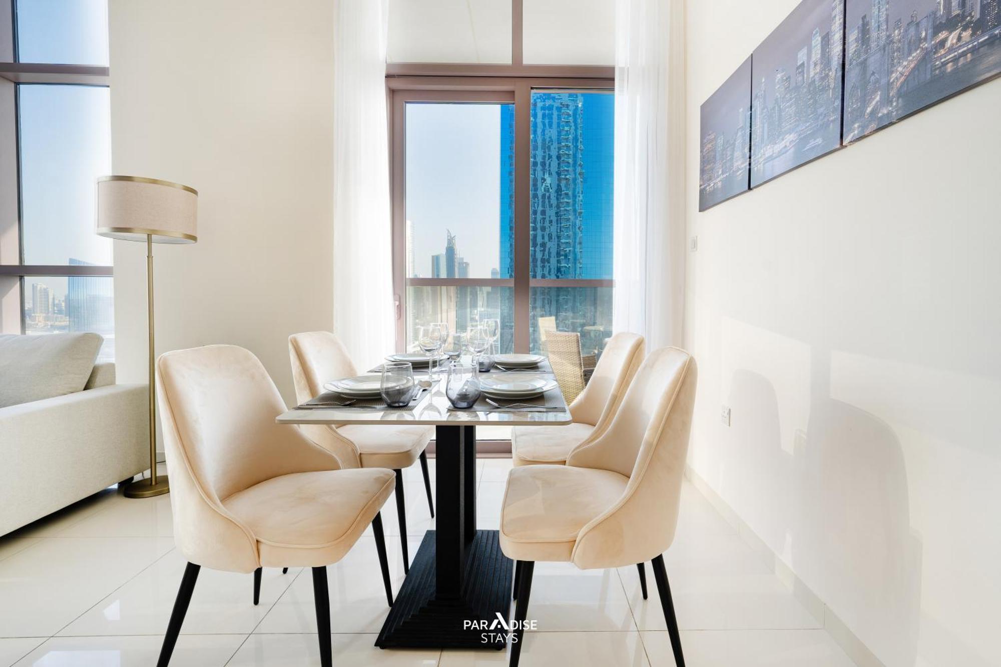 Burj Khalifa & Downtown Views - Prime Location Apartment Dubai
